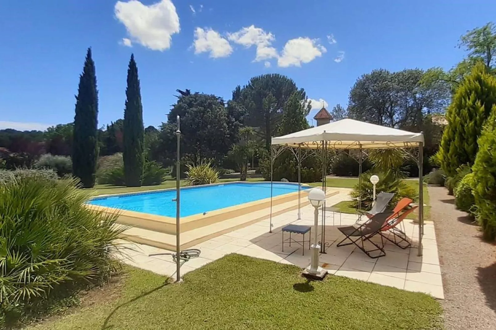 LA BOUSCADE MASTER HOUSE-Zwembad