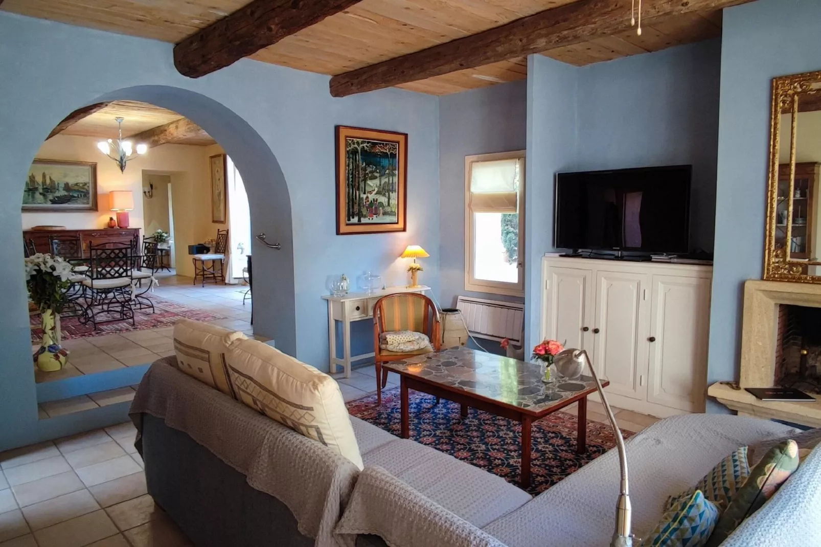 LA BOUSCADE MASTER HOUSE-Woonkamer