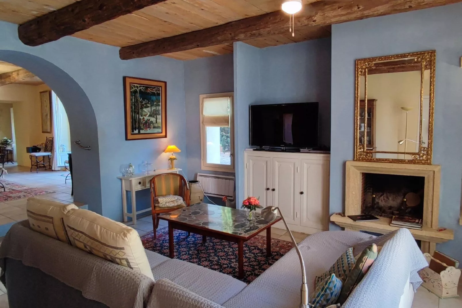 LA BOUSCADE MASTER HOUSE