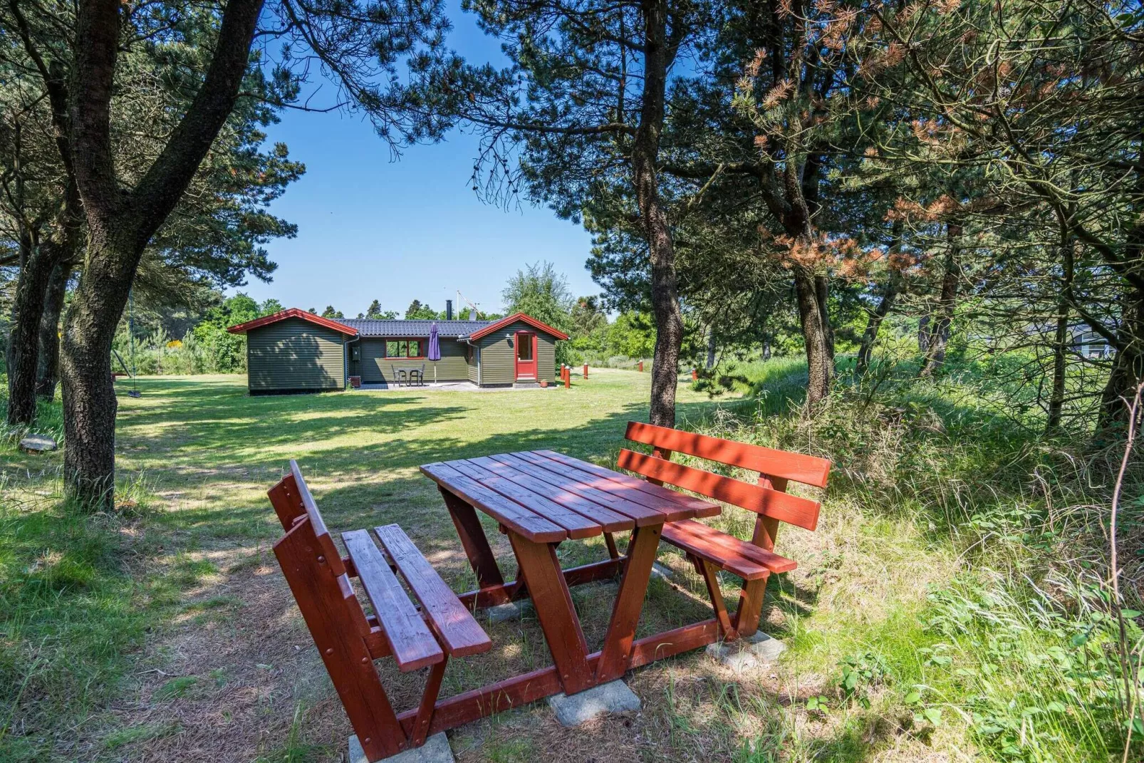 Afgelegen dennenboomhut-By Traum-Niet-getagd