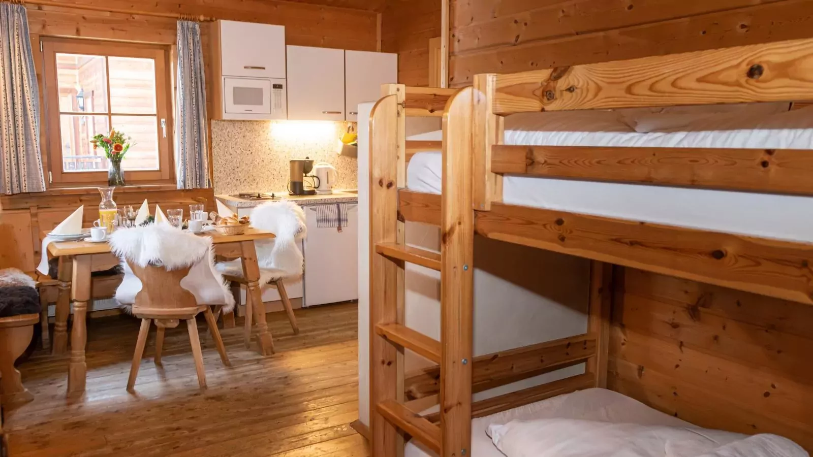 Uriges Chalet 14-Binnen