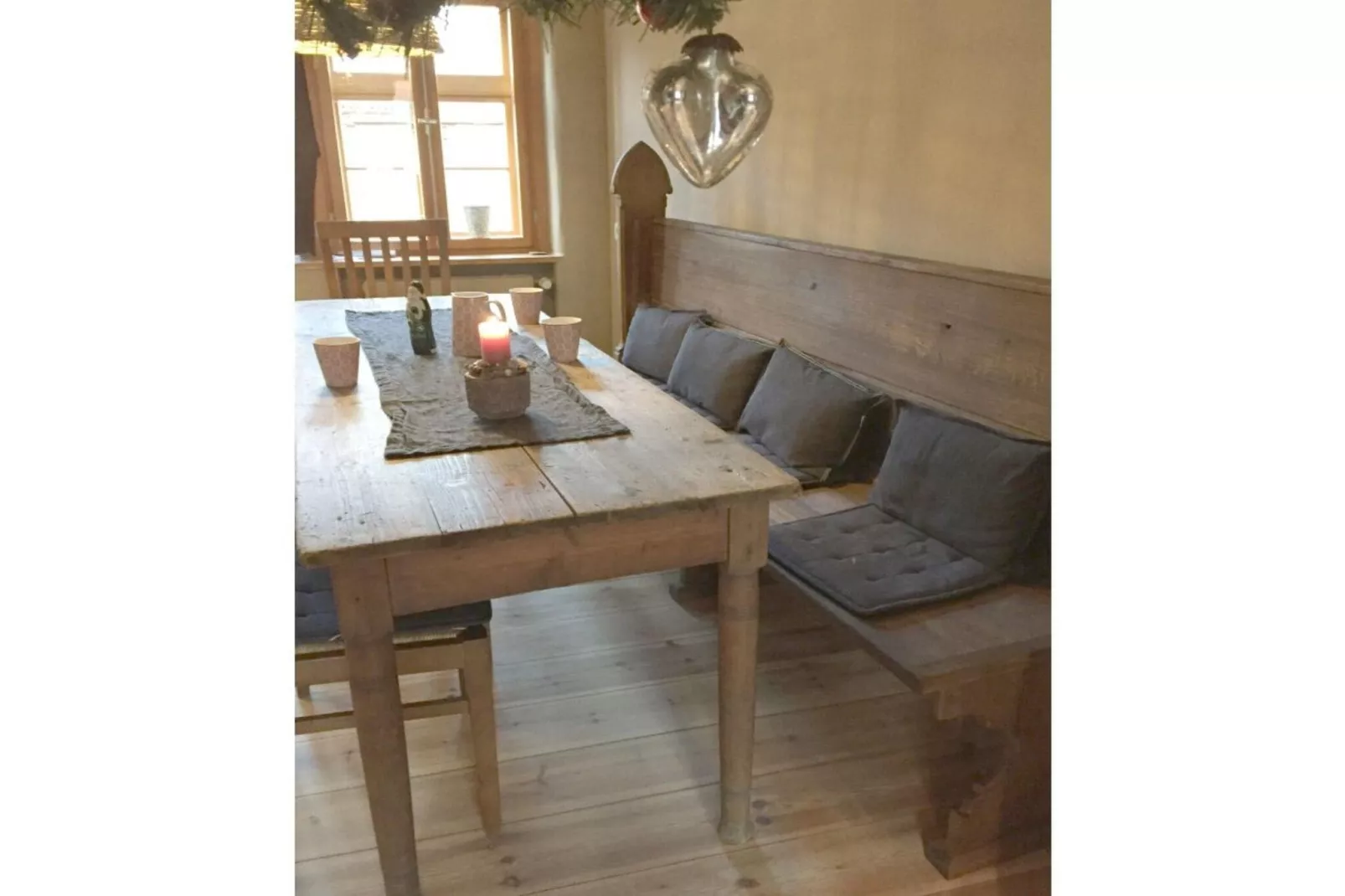179124-Eetkamer