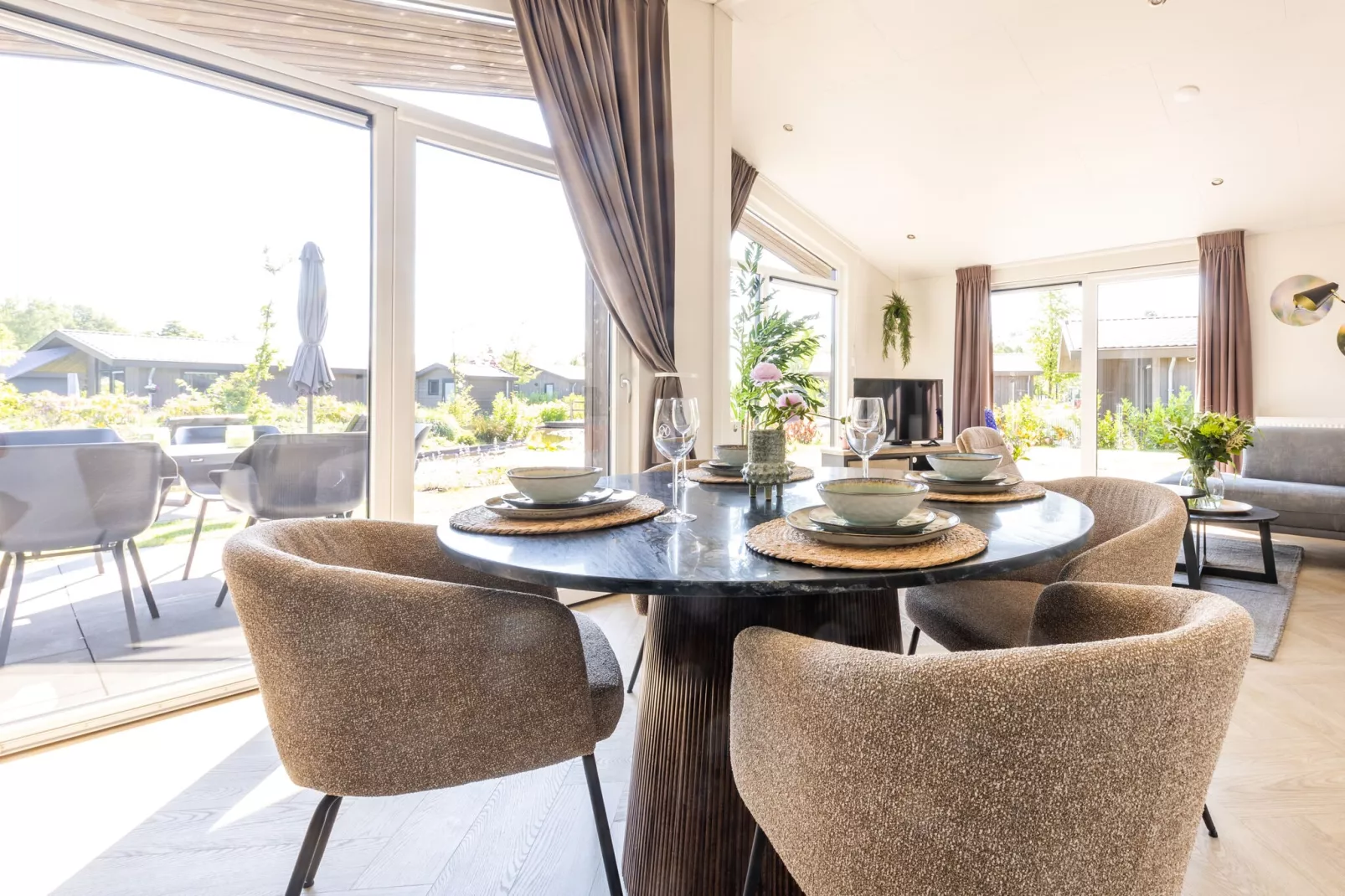 Vakantiepark Molenvelden 7-Woonkamer