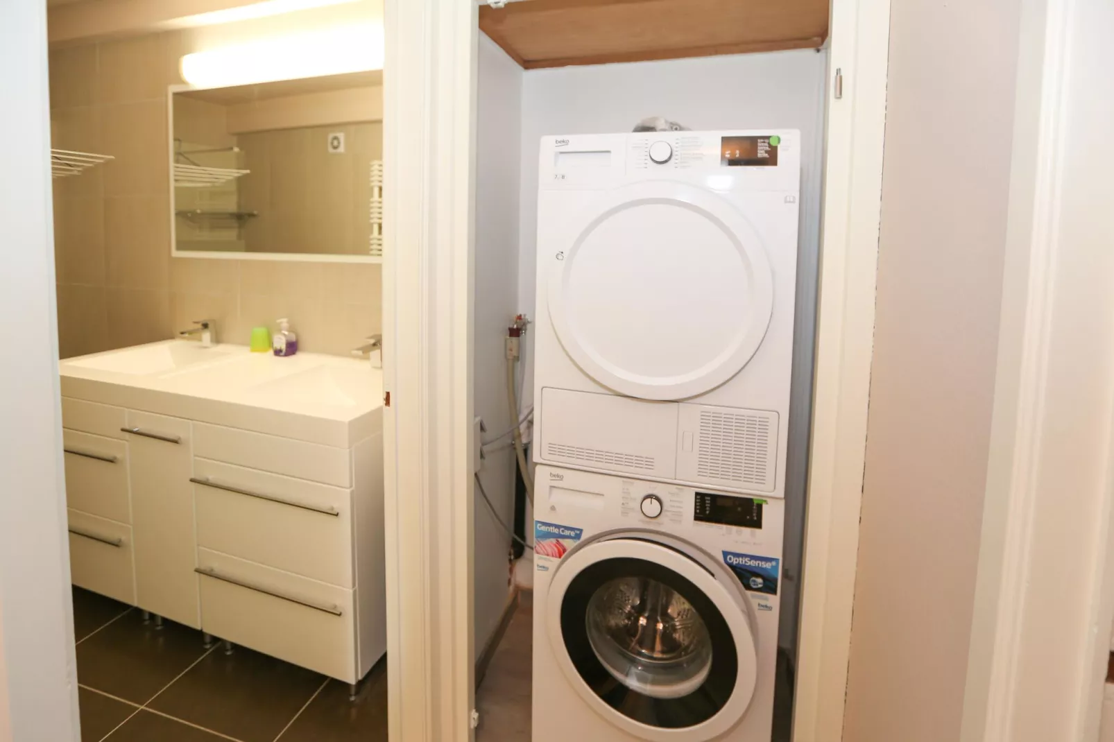 DECUMAN / 0401-Badkamer