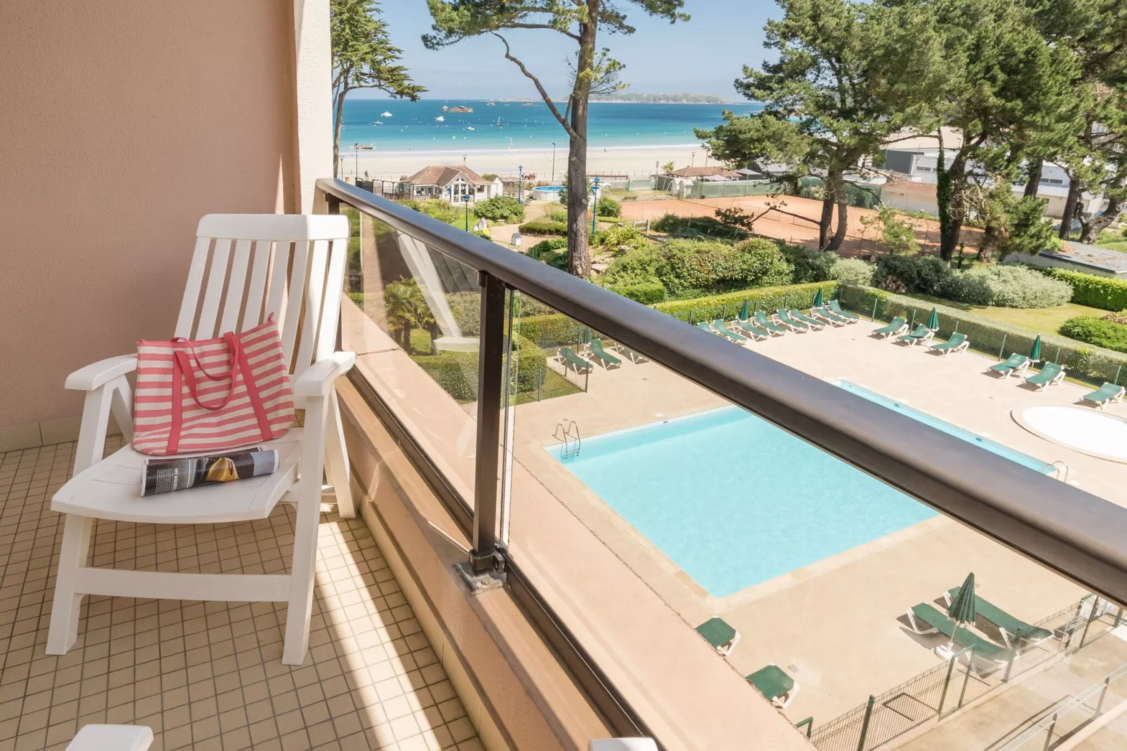 Residence L'Archipel Perros-Guirec // 25S Superior - Apt 5 p- 1 bedroom - sea view