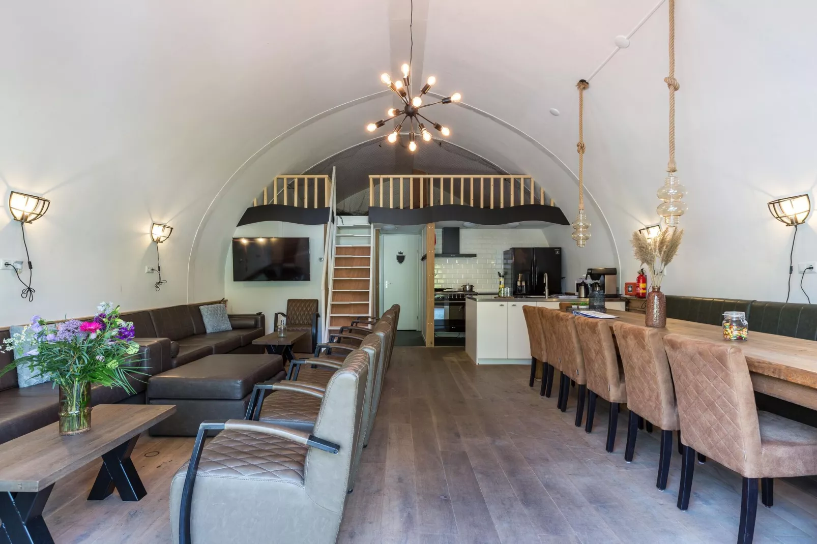 Residence De Eese 22-Woonkamer