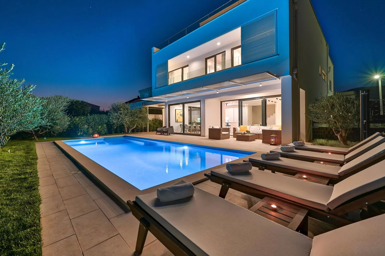 Villa Lodi-Buitenkant zomer