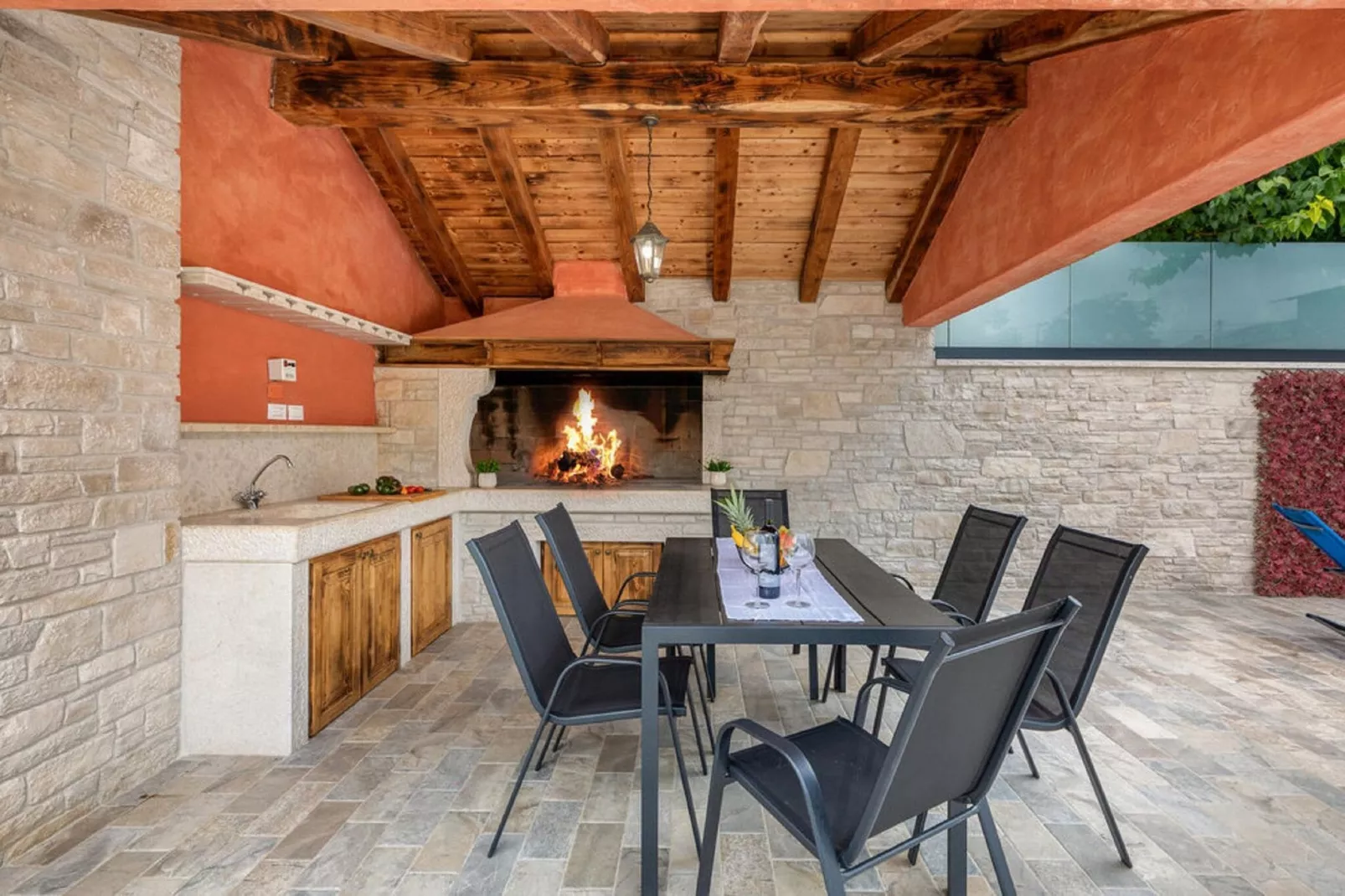 Villa Cristian-Terrasbalkon