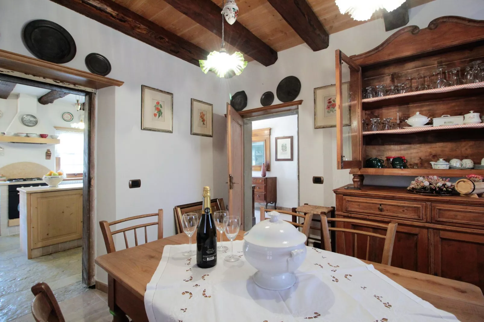 CASA TRAME DEGLI ANGELI 5 pax-Eetkamer