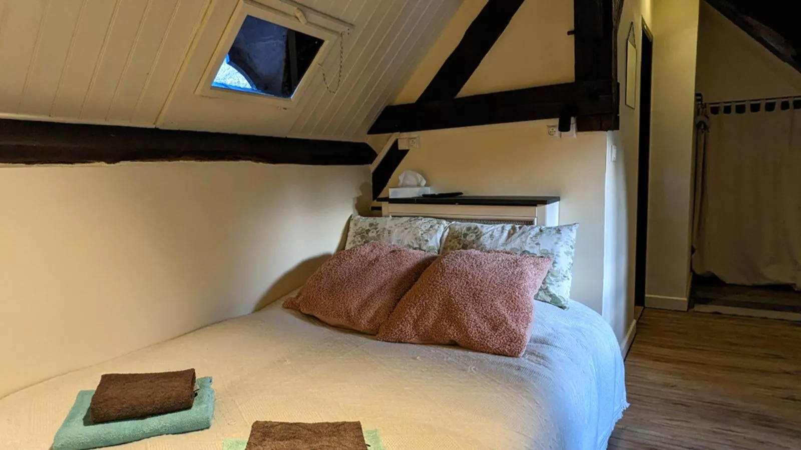 LEnvie de Metz studio-Slaapkamer