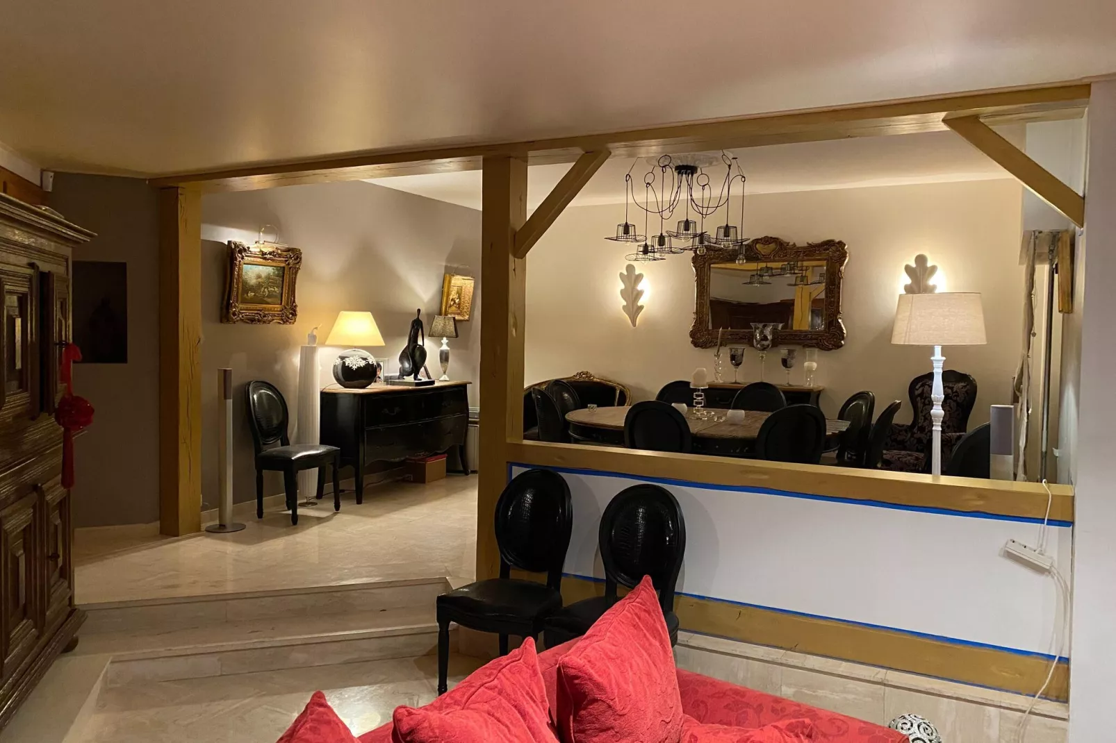 Villa Ravel-Woonkamer