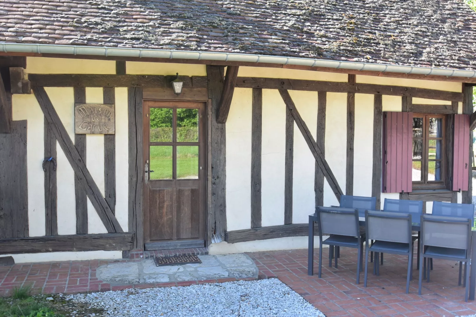 Maison de vacances St Maurice sur Aveyron-Terrasbalkon