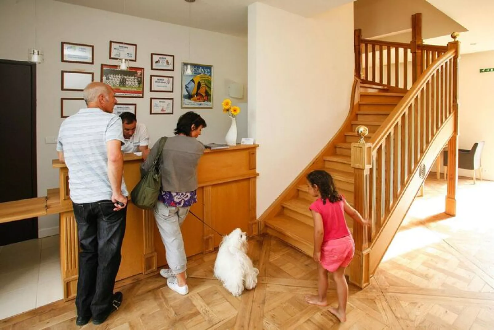 Appartement in Erdeven met een gedeeld zwembad-Hal-ontvangst