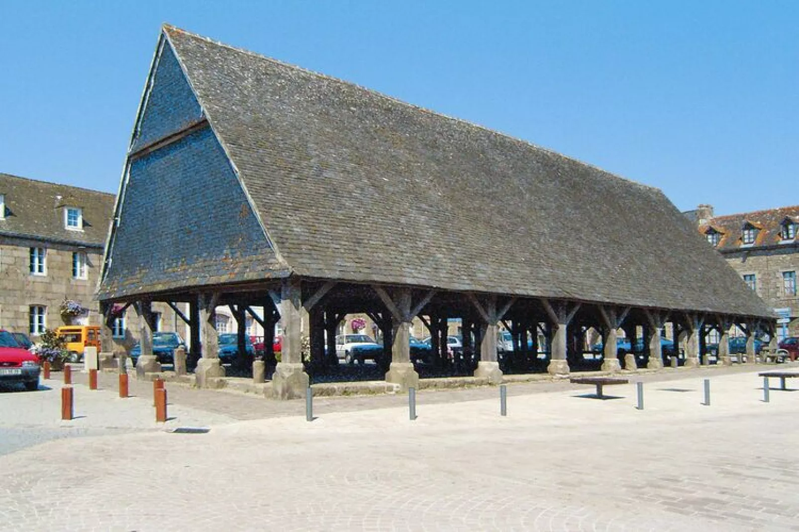 Steinhaus in Strandnähe Cléder-Gebieden zomer 5km