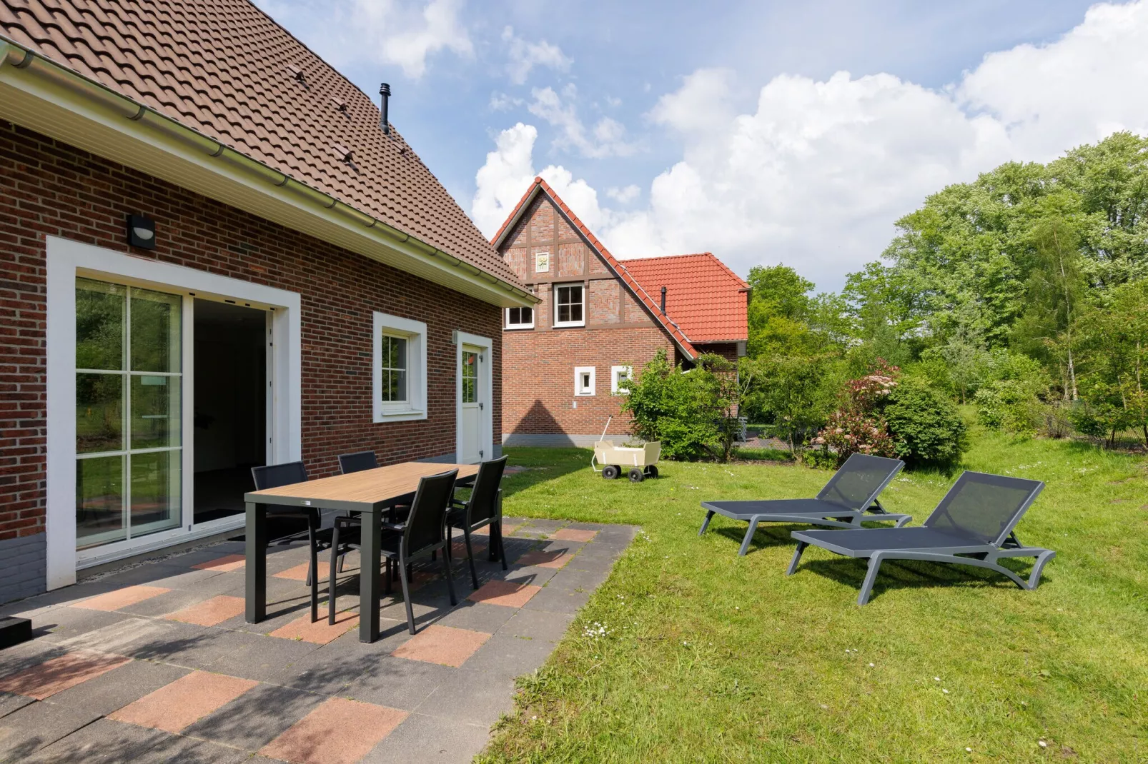 Ferienresort Bad Bentheim 25-Tuinen zomer