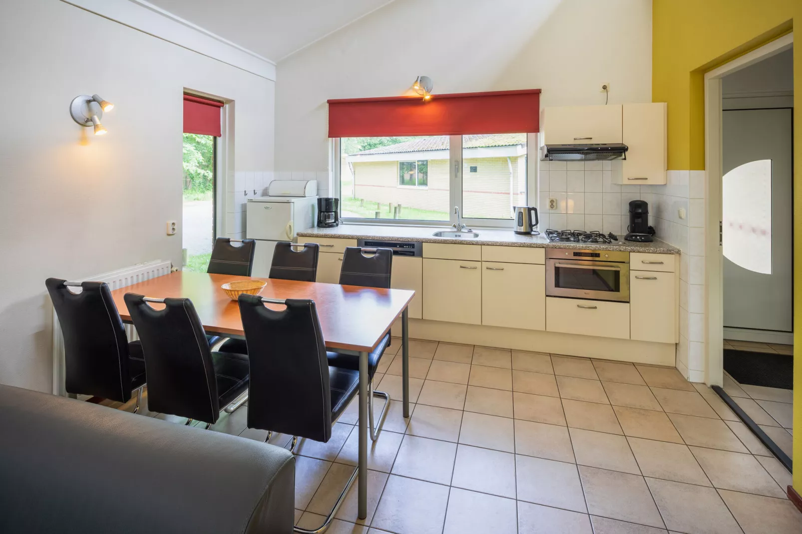Vakantiepark de Berkenhorst 8-Keuken