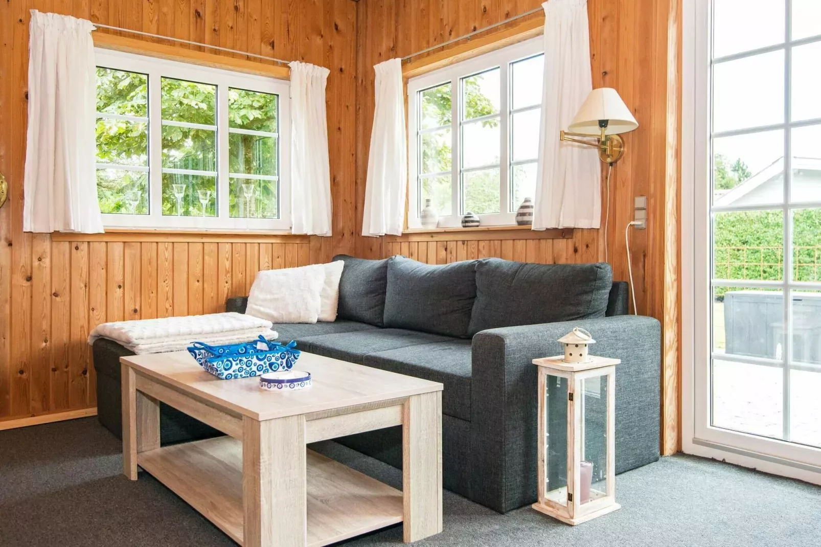Rustieke Cottage nabij Kvie Lake-By Traum-Binnen