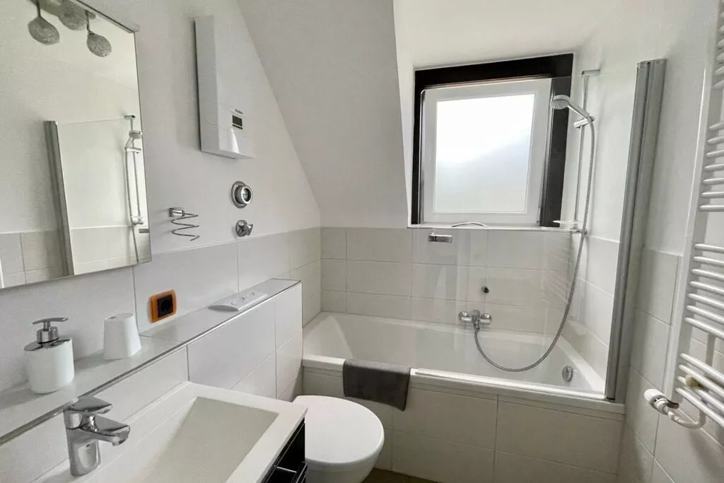 70618-Badkamer