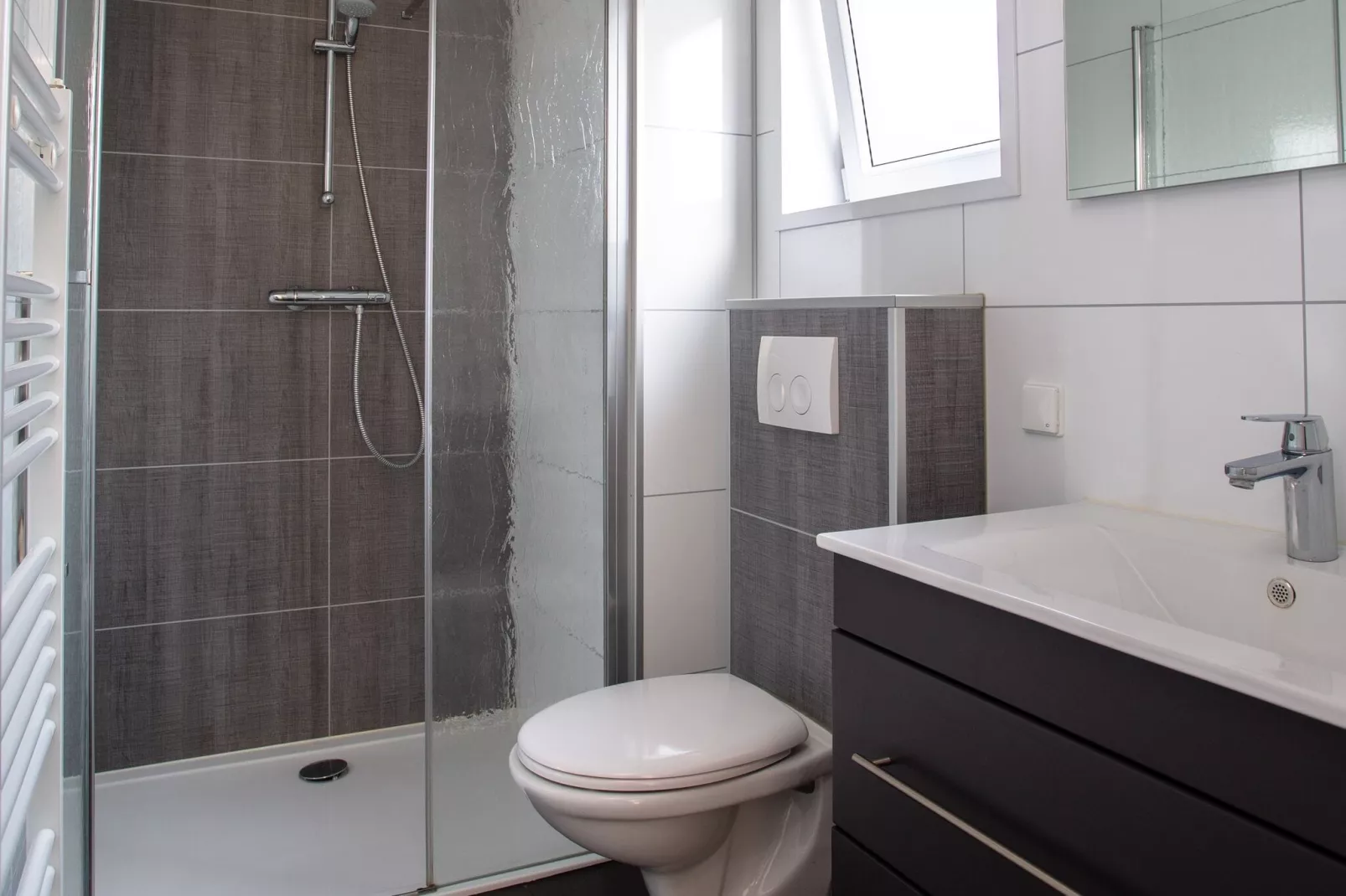 Vakantiepark De Thijmse Berg 16-Badkamer
