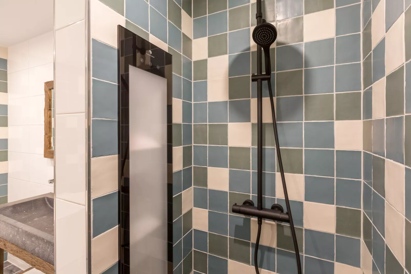 Lepelstraat 18A  Vrouwenpolder "'t Blauwtje"-Badkamer