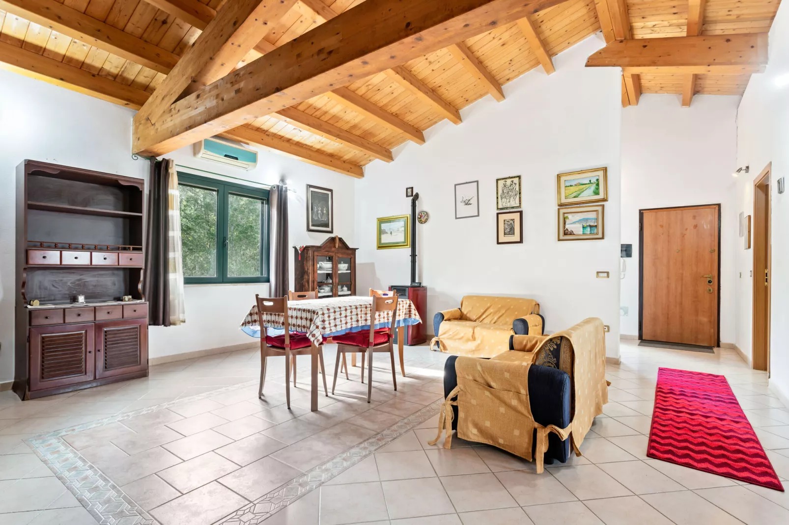 Villa Manca-Woonkamer