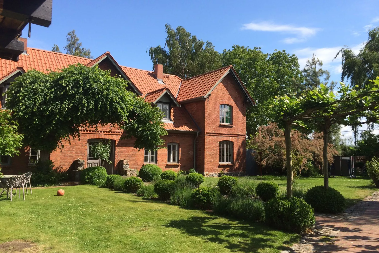 Die Hofwohnung 1-Buitenkant zomer