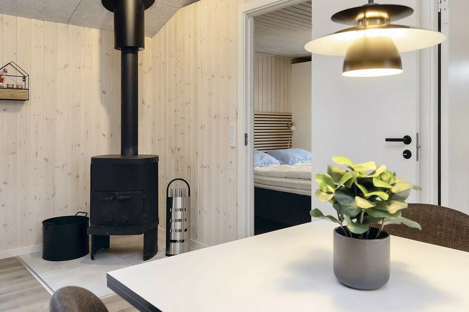 Luxe huisje met zwembad and sauna-By Traum-Binnen