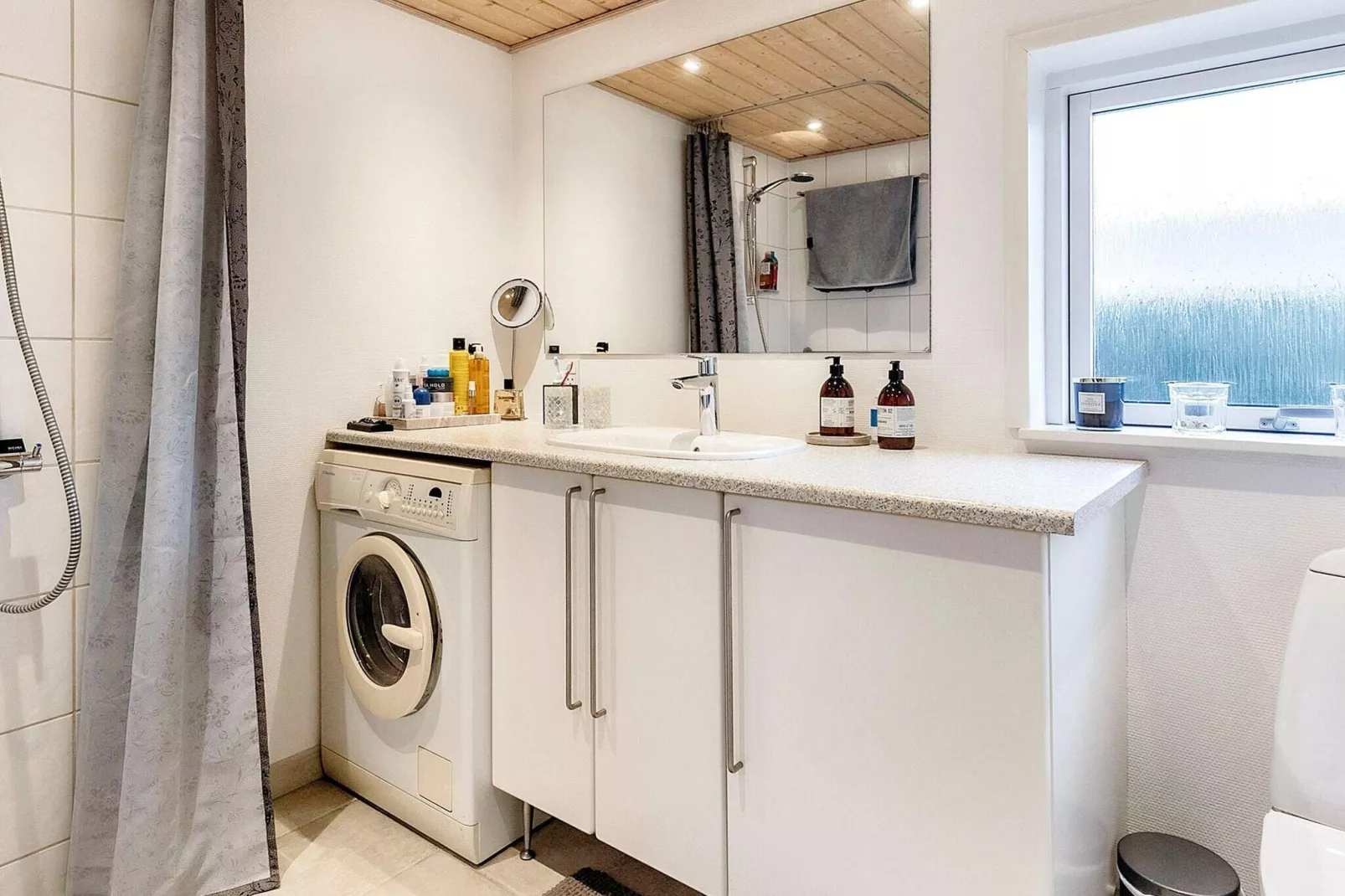 Kustsereniteit in Hals-By Traum-Binnen