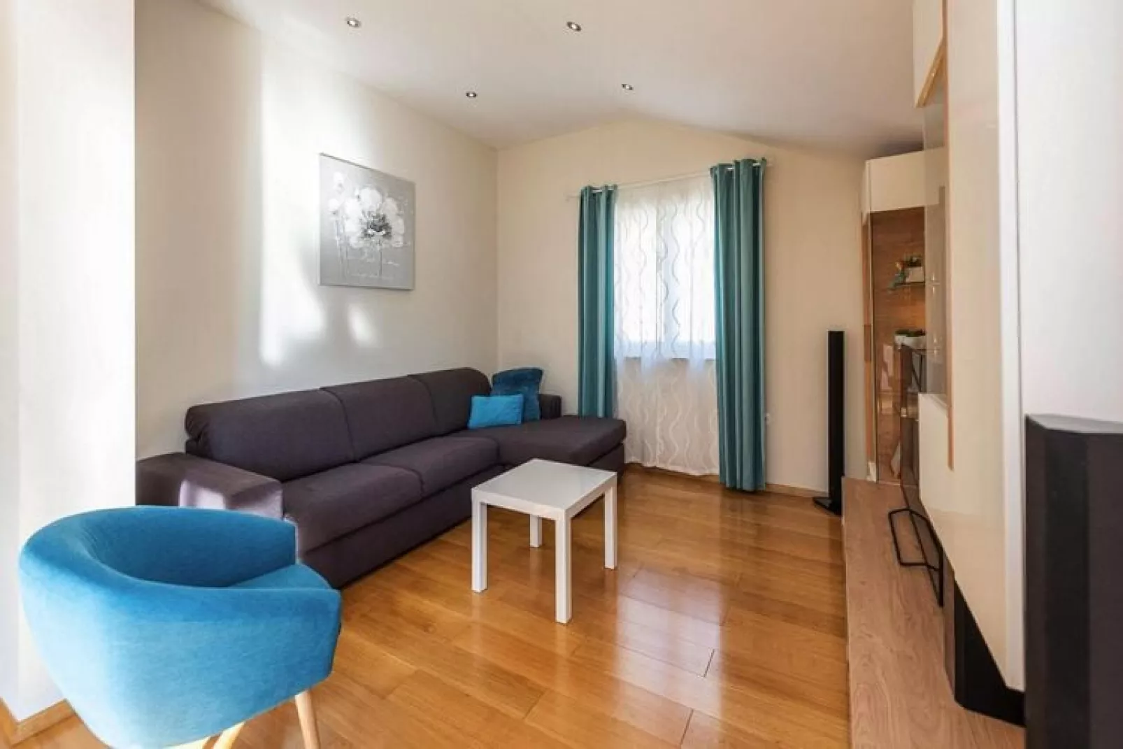 Holiday home Petrcane-SD107/A01/Marijanka for 6 Pers-Woonkamer