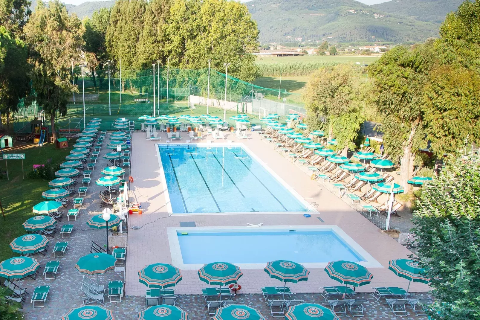 Residenza Alberghiera Italia in Luni - Bilocale B4-Zwembad