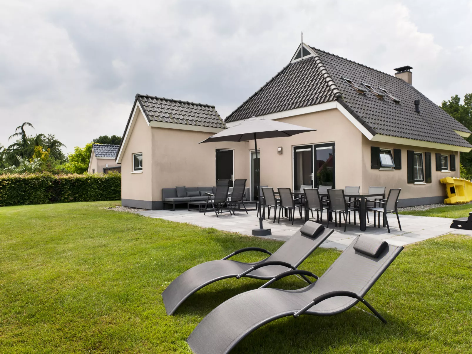 Lieskehuis Wellness de Luxe 10+2-Buiten