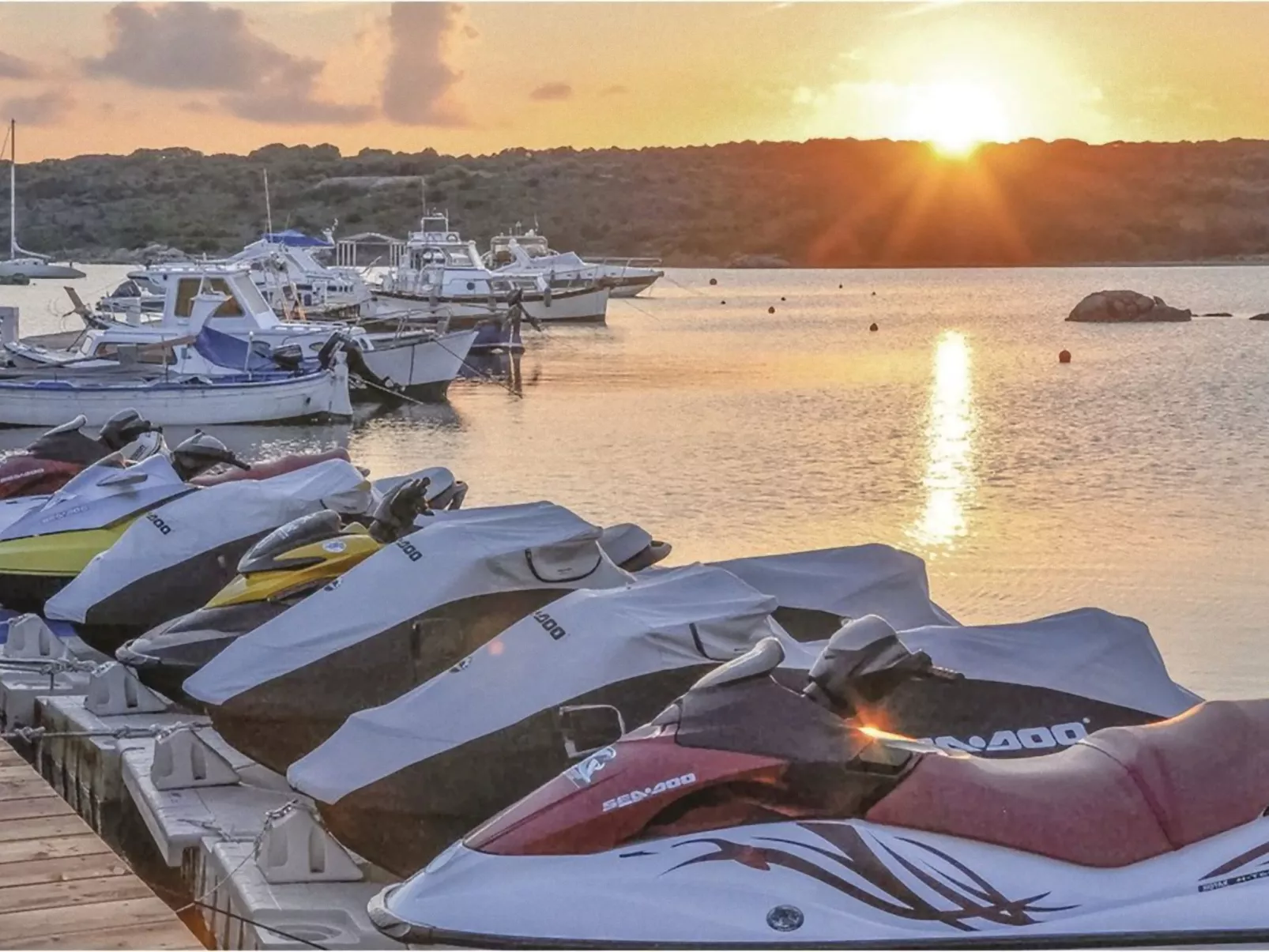 C11 - F4, Baia de Bahas-Buiten