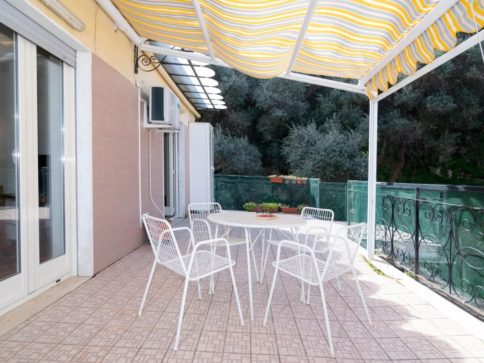 Jeppy's House - Sorrento Resting