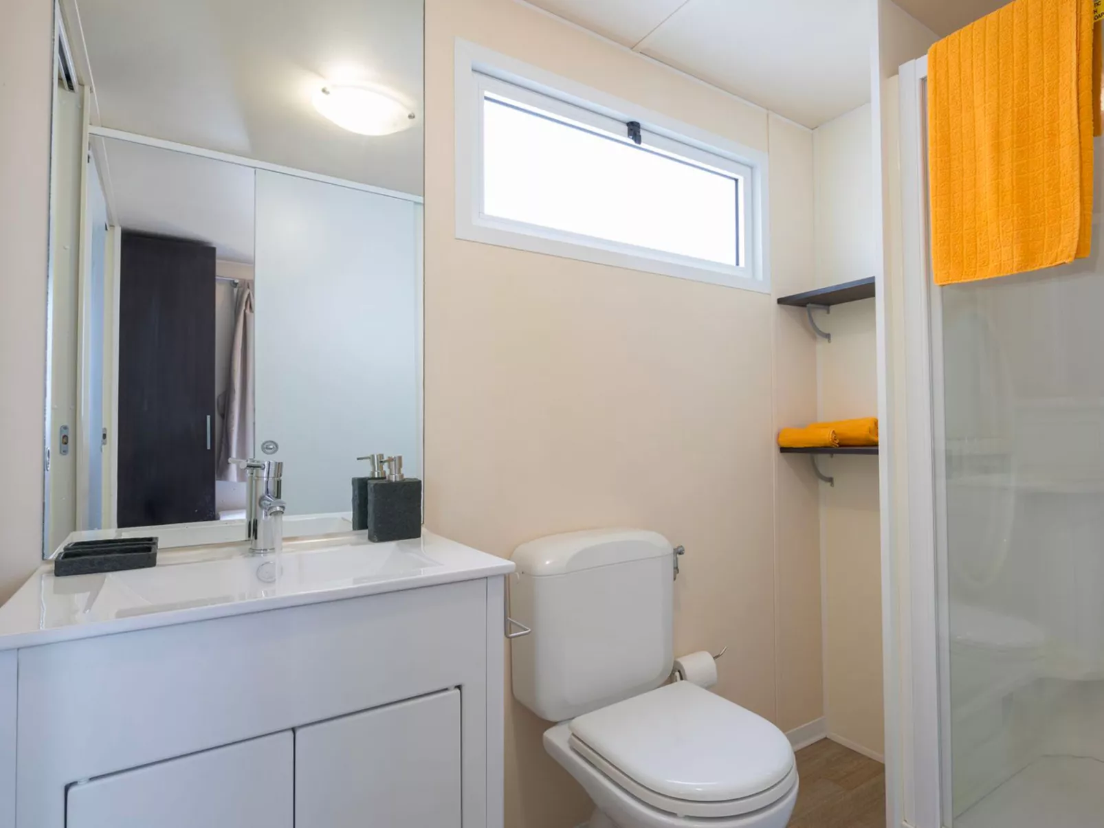 Camping Village Roma Capitol-Binnen