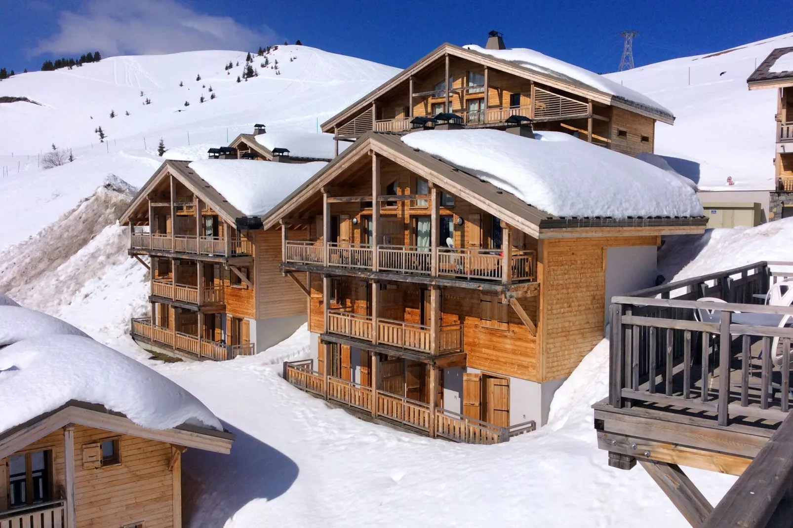 Les Portes du Grand Massif 3-Exterieur winter