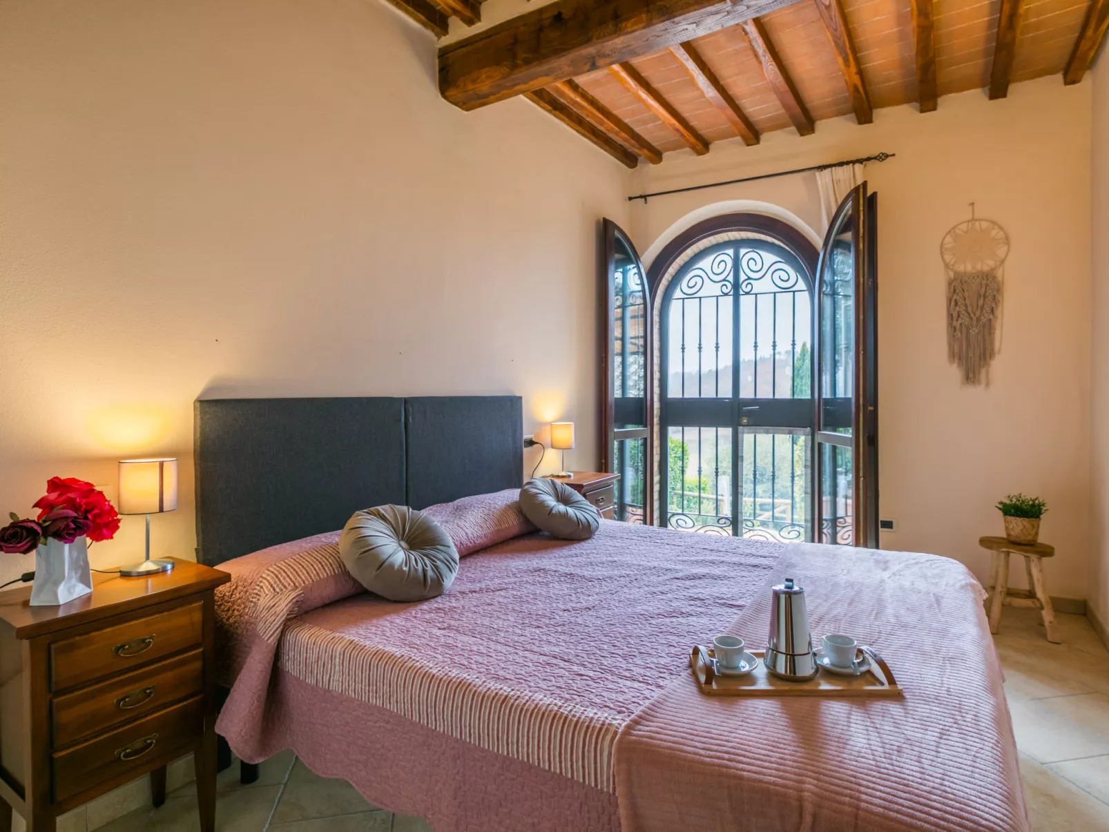 Casa Tibesa-Binnen
