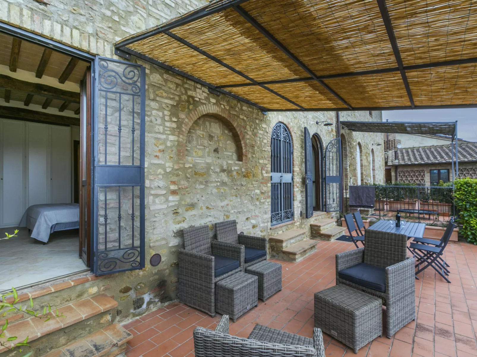 Casa Tibesa-Buiten