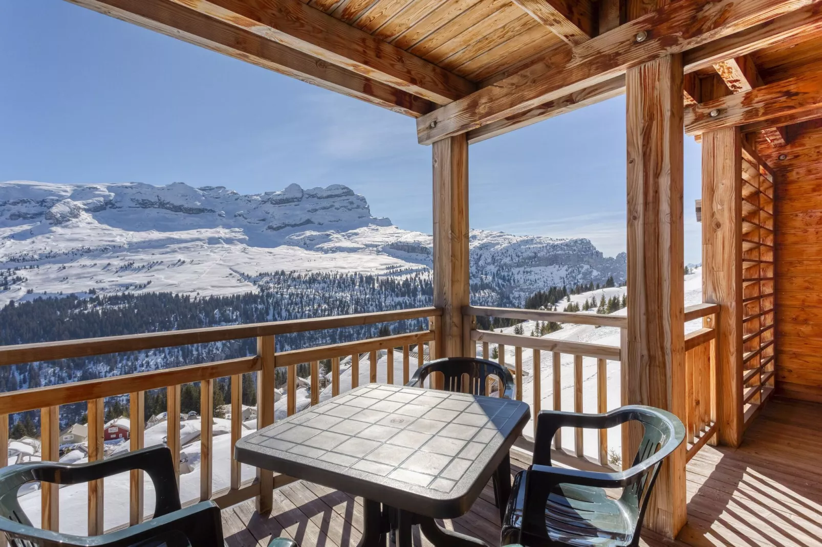 Les Portes du Grand Massif 2-Terrasbalkon