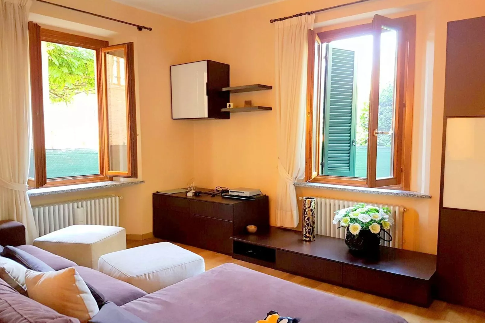 Casa Cristina Meina Centro 4-Woonkamer