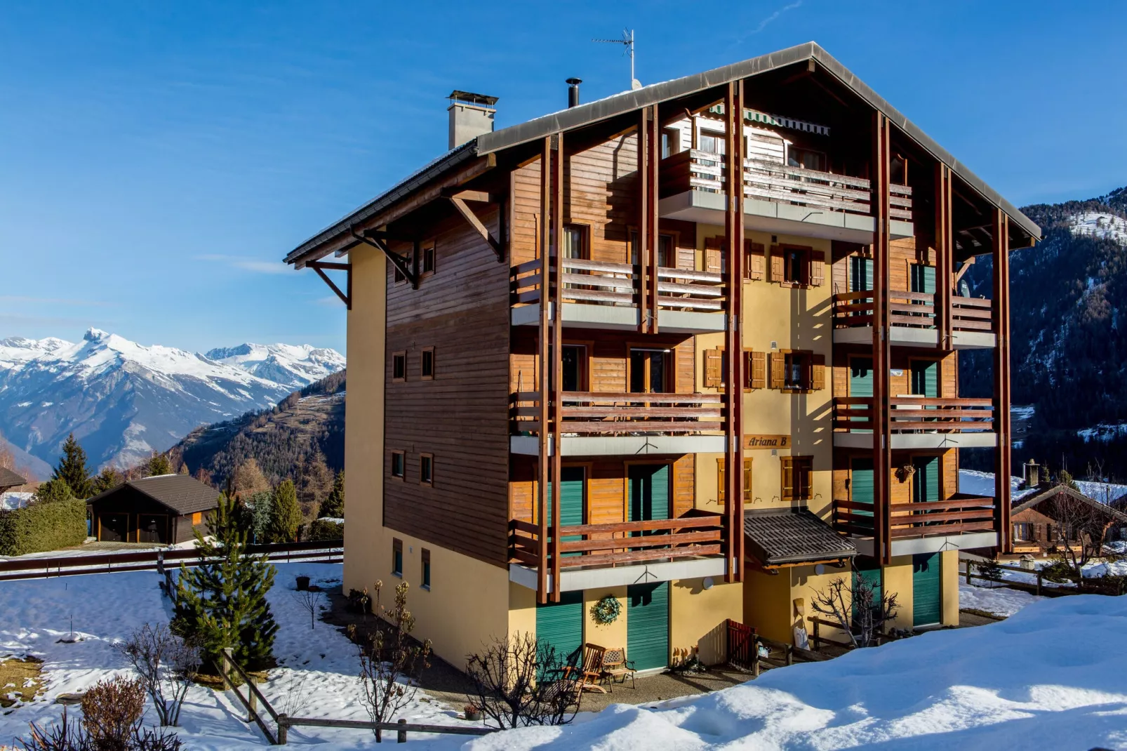 Apartment Ariana-Exterieur winter