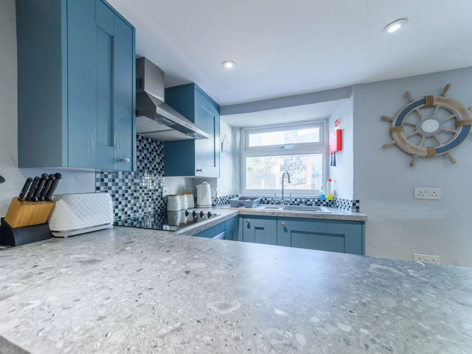 Stargazey Cottage-Binnen