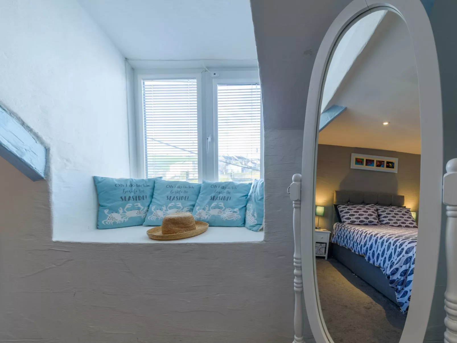 Stargazey Cottage-Binnen