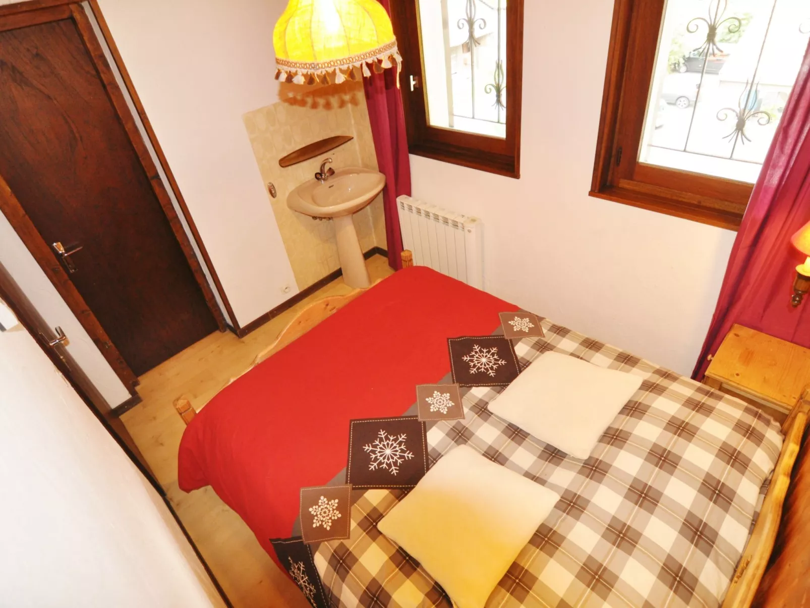 La Poimte des Mattes / Apt Nr 5-Binnen
