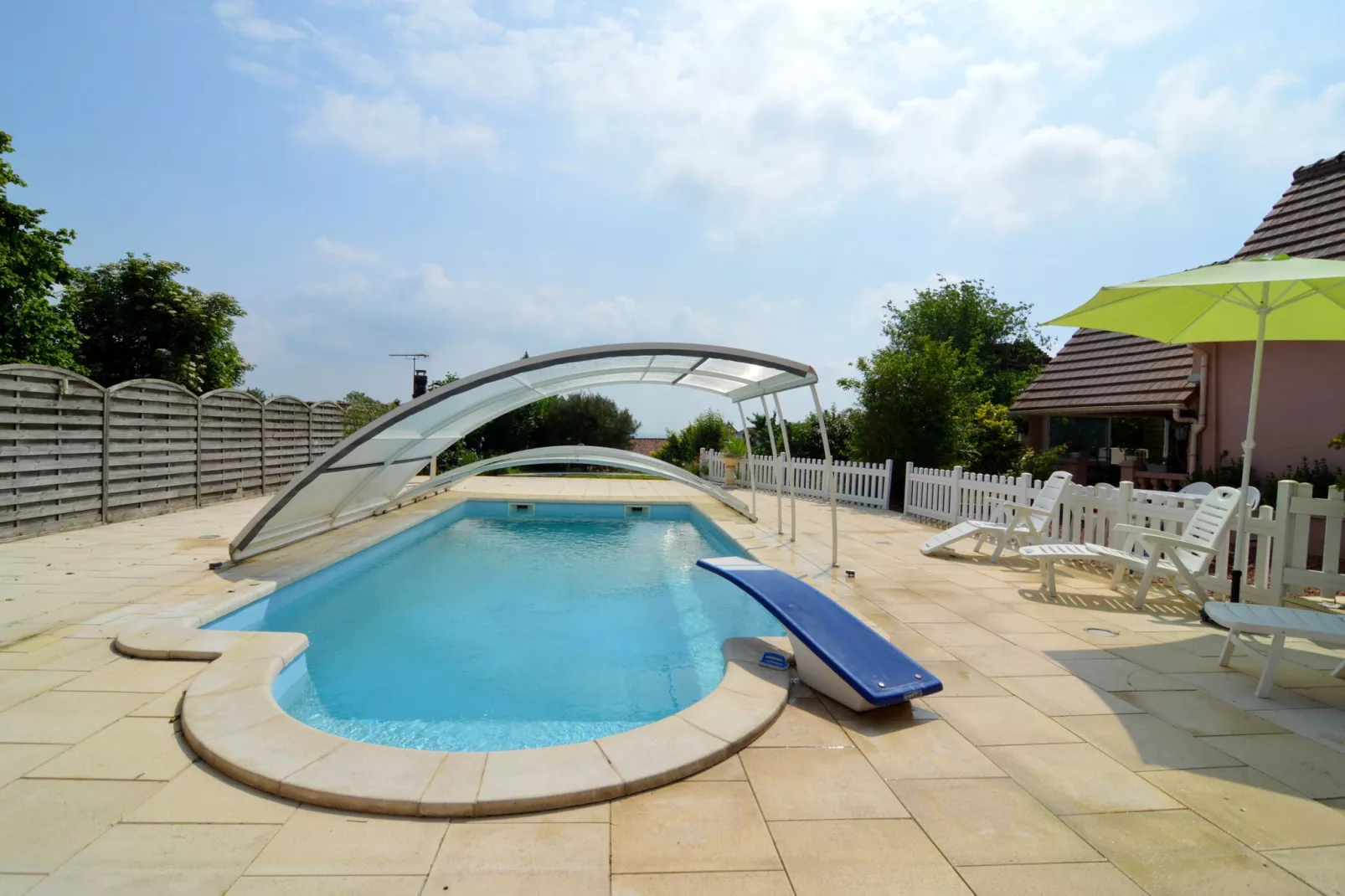 Le Clos St Vincent-Zwembad