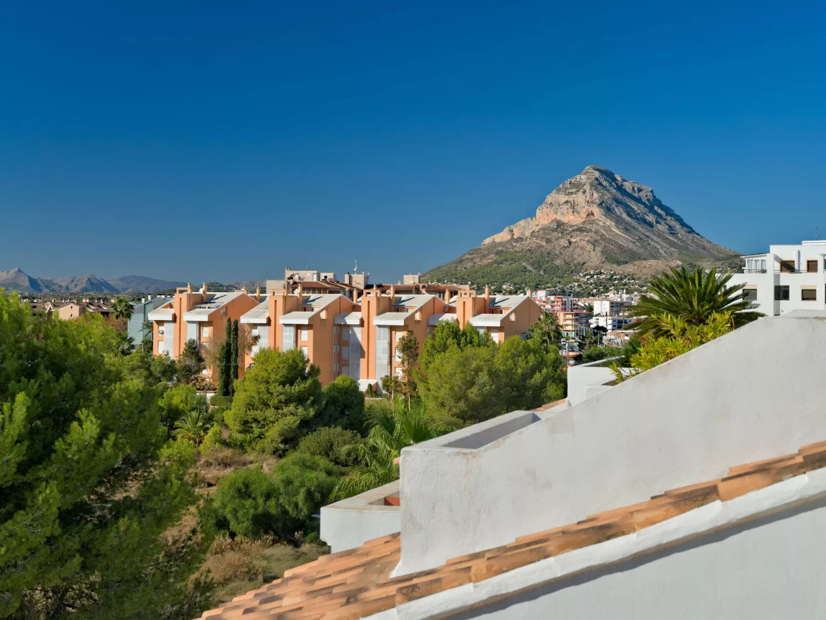 Monte Salonica Penthouse Plus-Buiten
