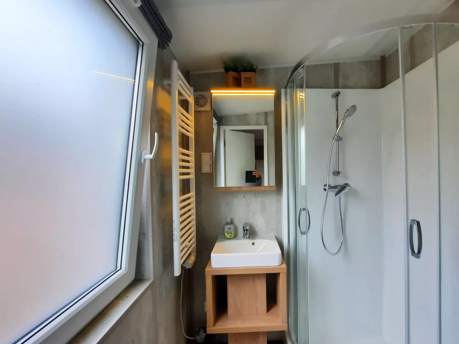 Tiny Haus Seeperle-Binnen