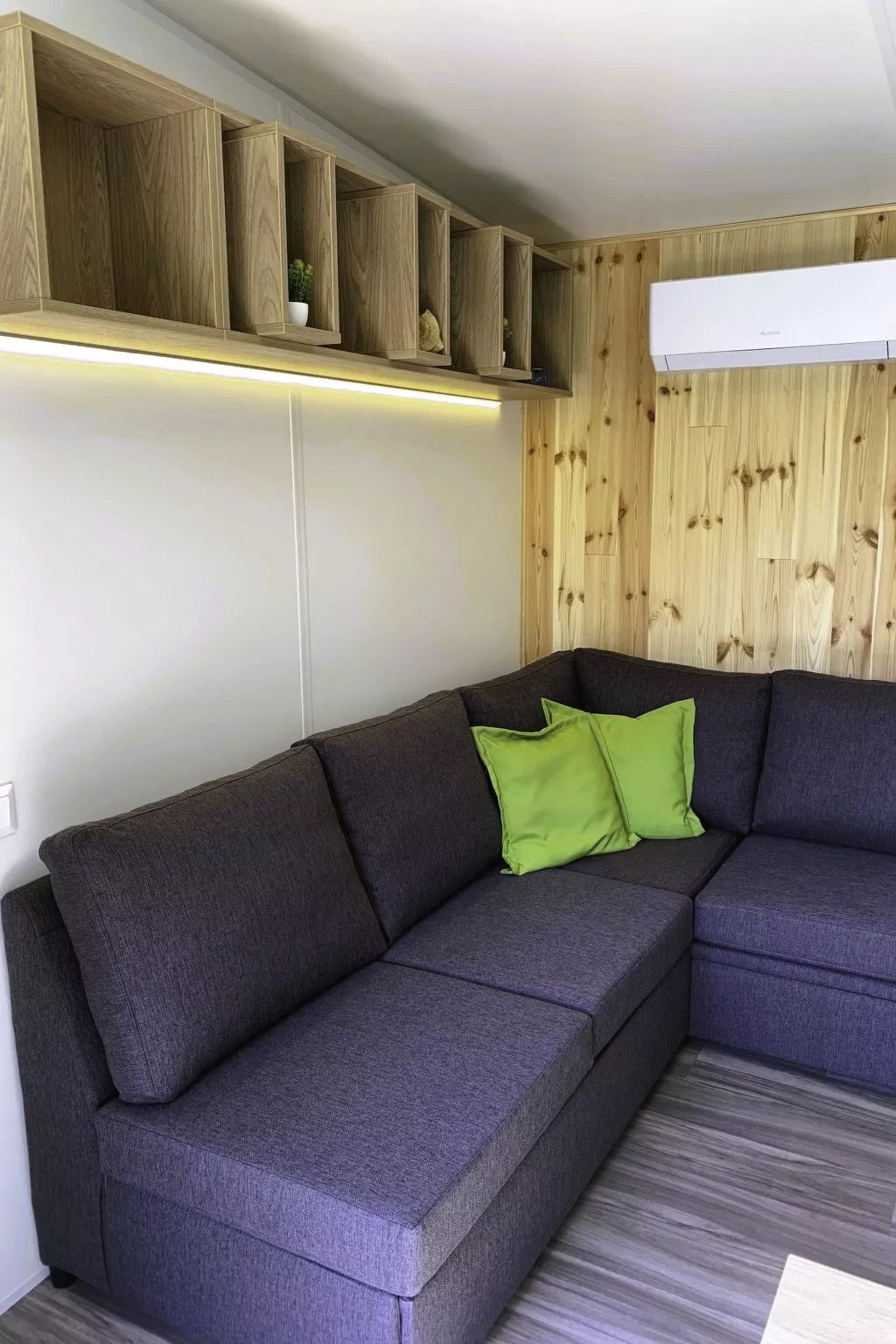 Tiny Haus Dahoam-Binnen