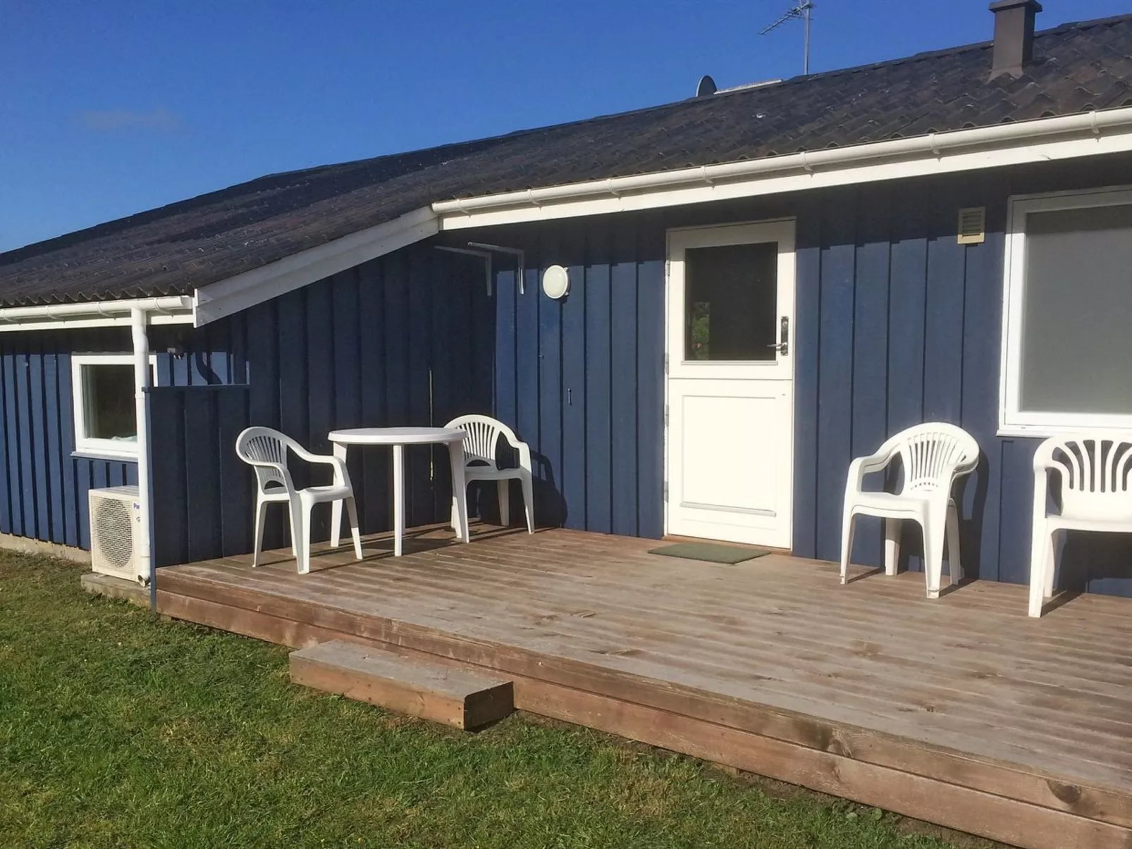 "Conny" - 350m from the sea-Buiten