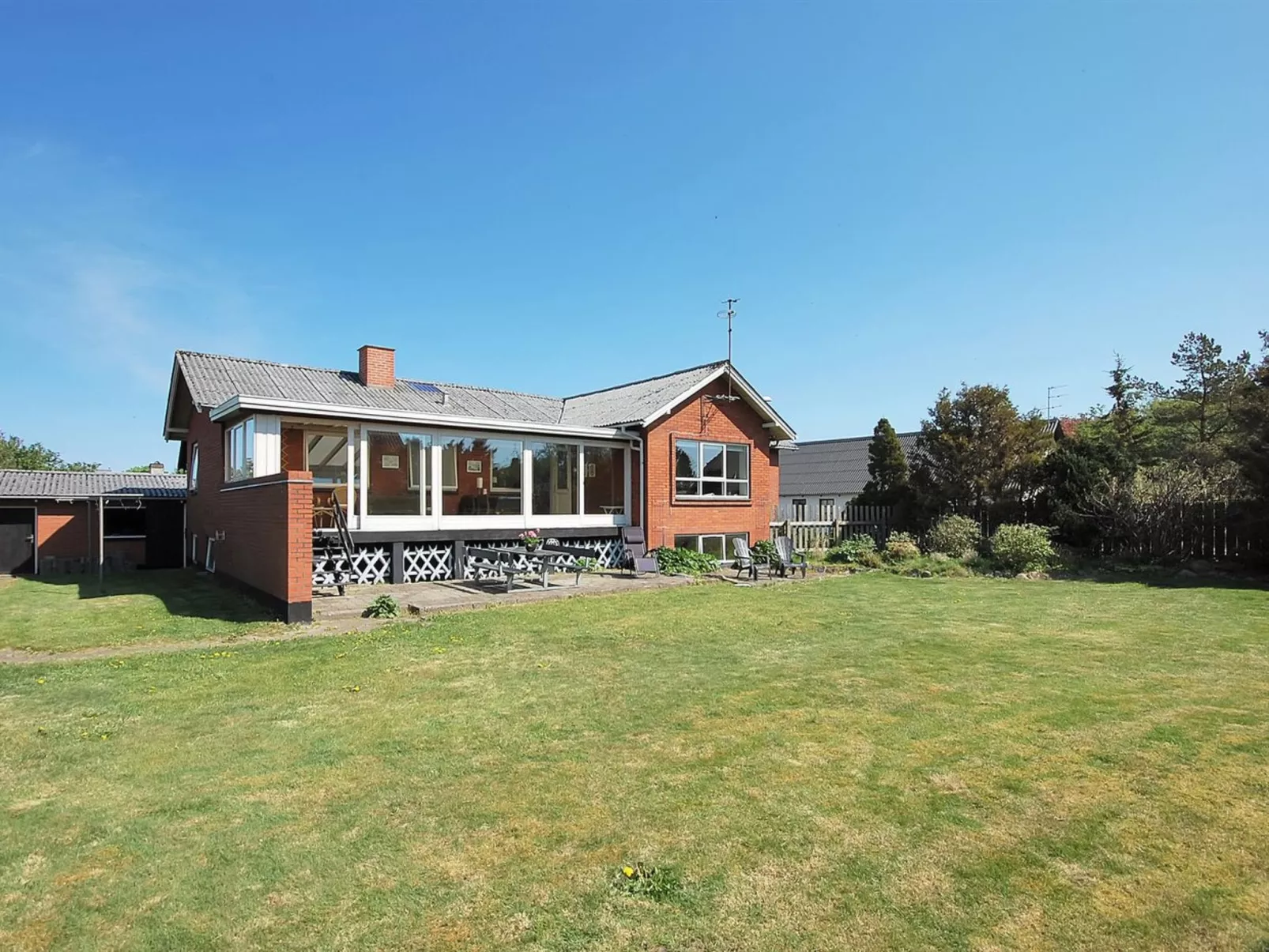"Mats" - 5.3km from the sea-Buiten