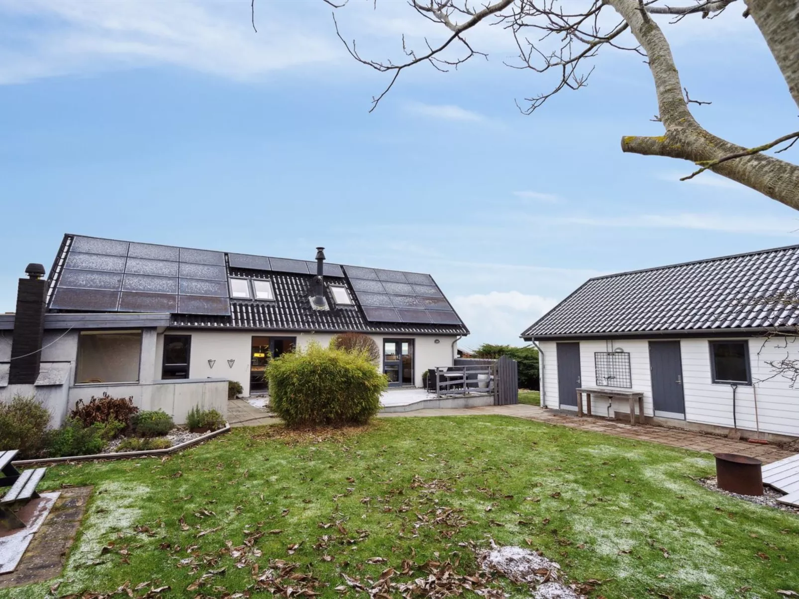 "Alona" - 90m from the sea-Buiten